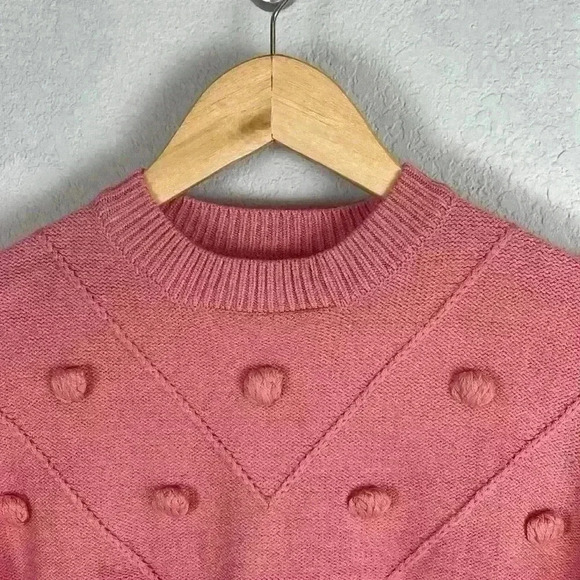 Simplee Pink Pompom Crewneck Pullover Cable Knit Cuff Sweater Women's Size Small - Picture 2 of 9